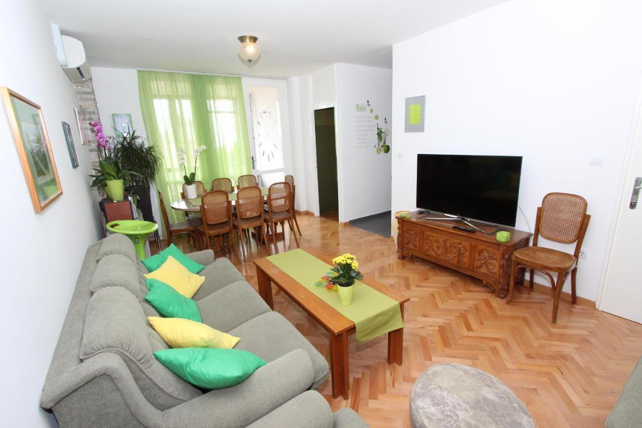 Apartment Elia Rovinj Bagian luar foto