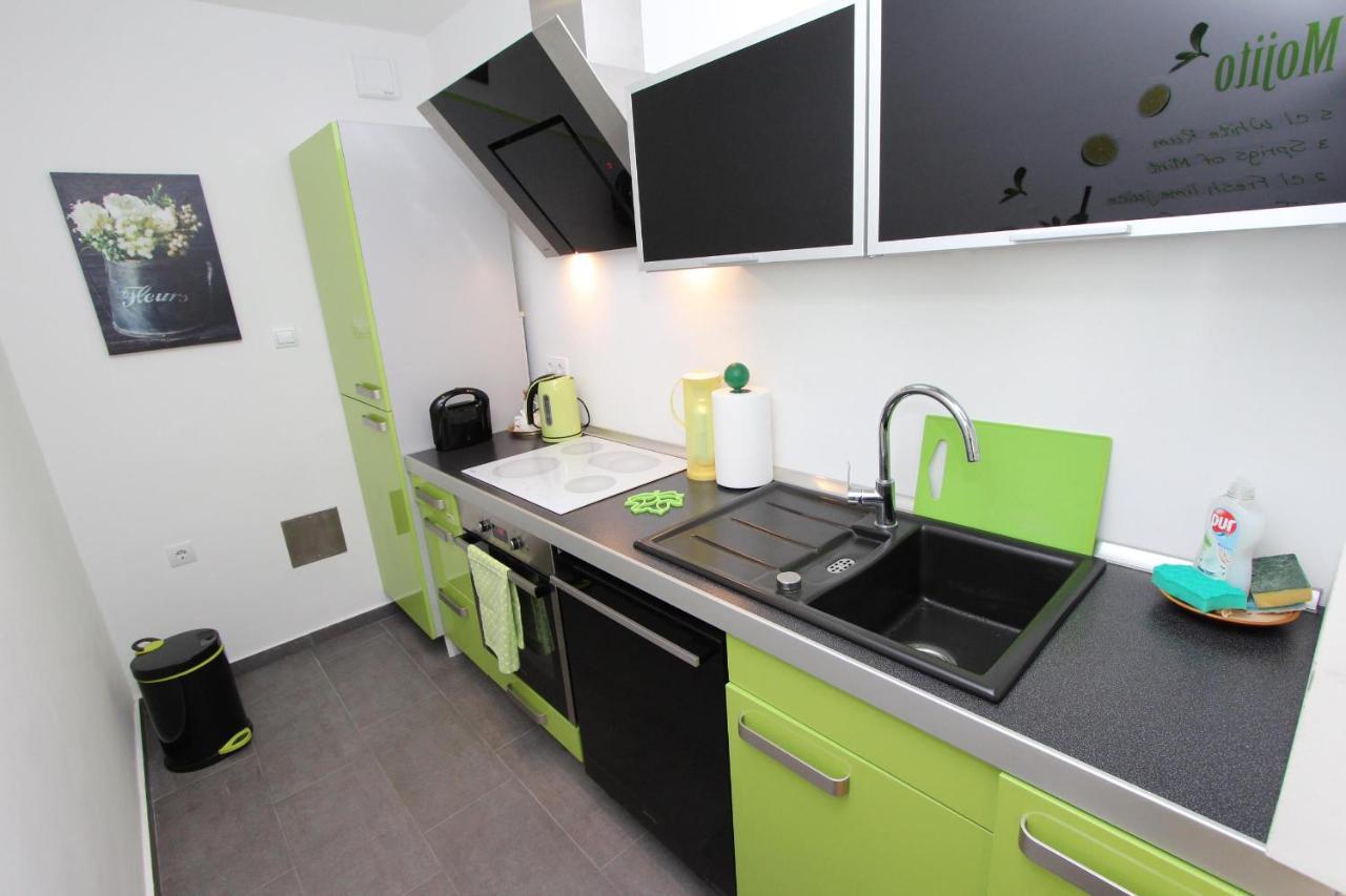 Apartment Elia Rovinj Bagian luar foto