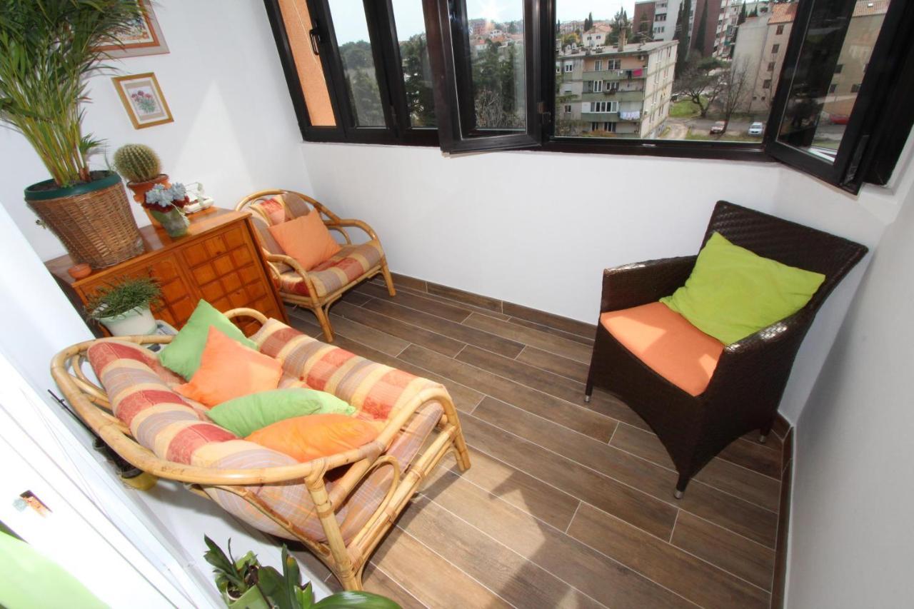 Apartment Elia Rovinj Bagian luar foto
