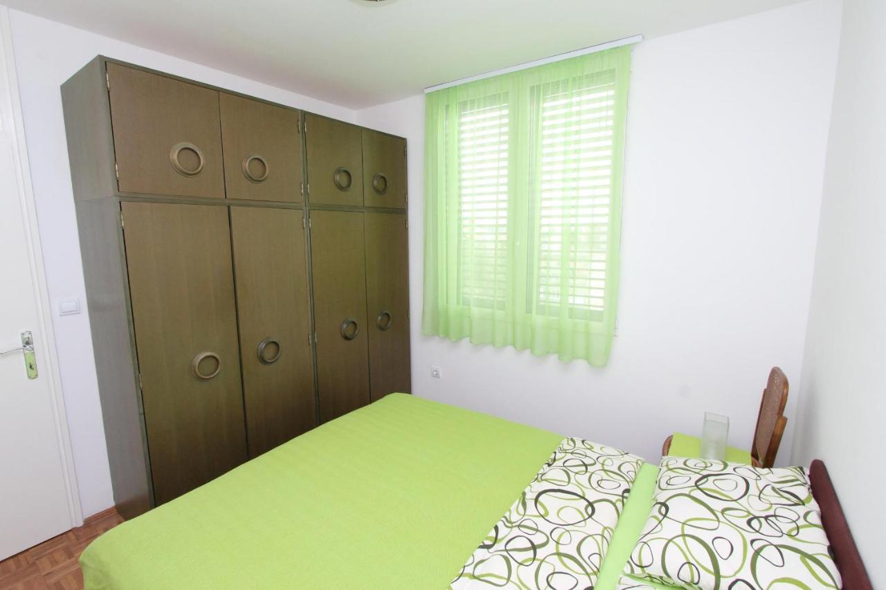 Apartment Elia Rovinj Bagian luar foto