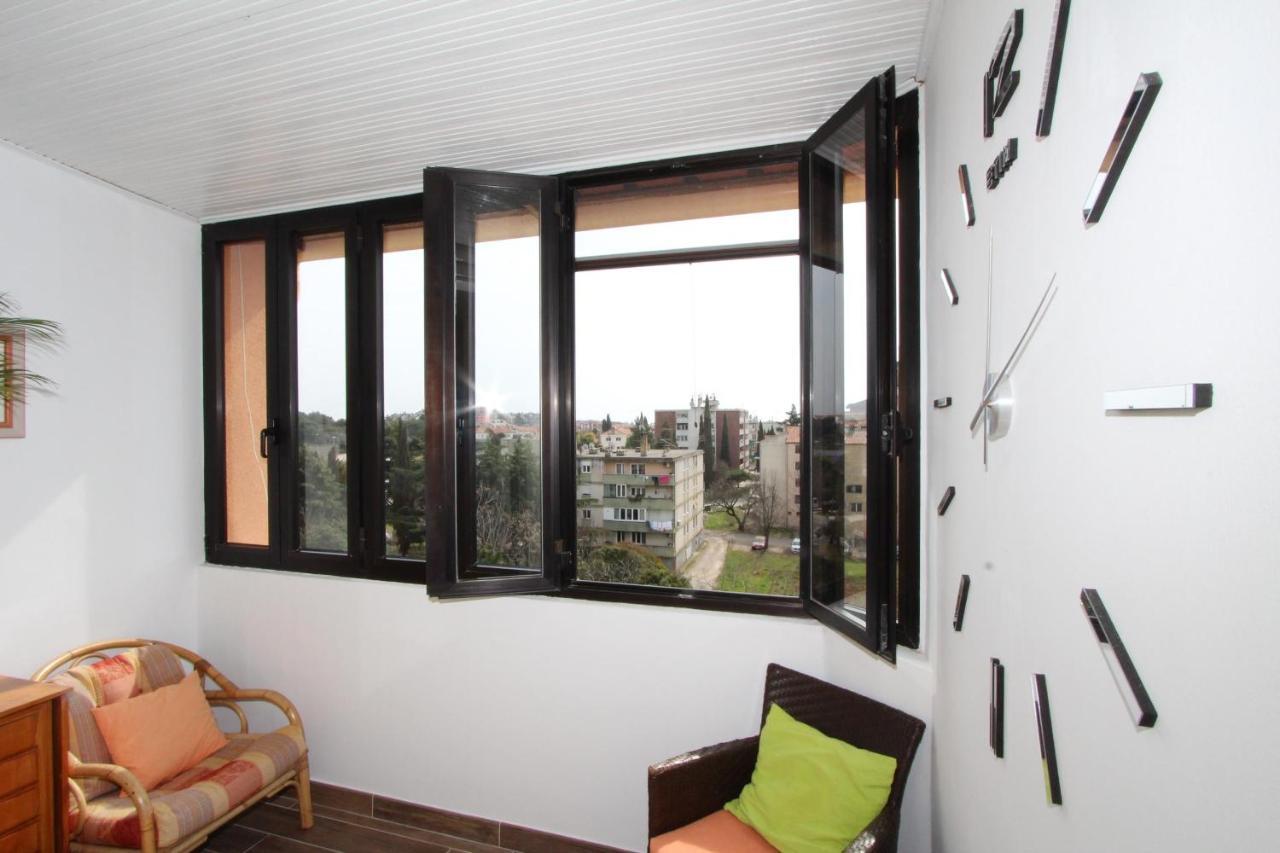 Apartment Elia Rovinj Bagian luar foto